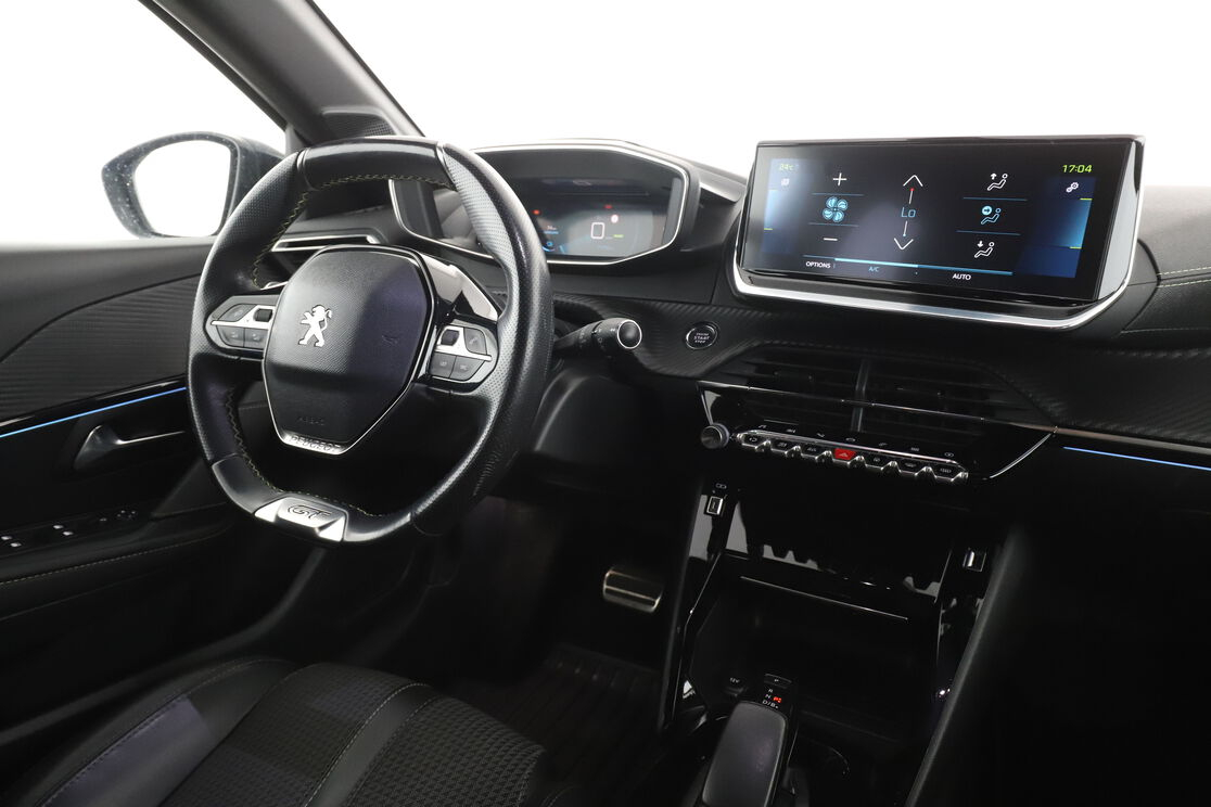 Peugeot 208 Electrique 50 kWh GT Line — photo 12