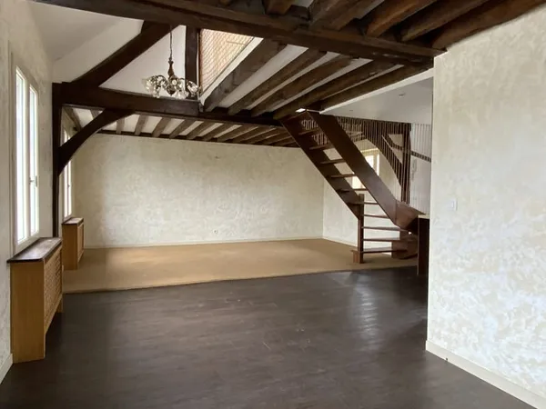 A LOUER centre ville charmant F3 en duplex