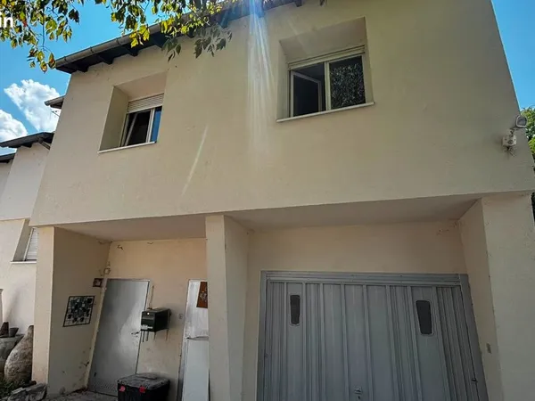 Koenigshoffen - 84 m² - esprit maison - garage + 2 caves