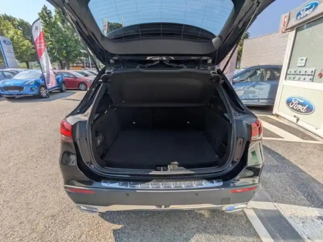 Mercedes Gla 200 d 150ch progressive line 8g-dct avec tva — photo 11