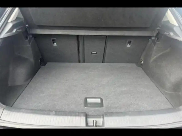 Volkswagen T-Roc 1.0 tsi 110ch life plus — photo 12