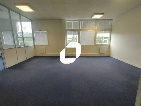Bureaux 100 m²