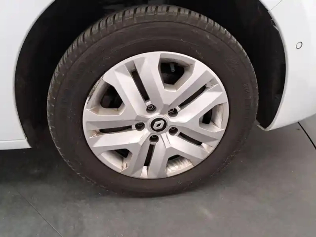 Renault Kangoo blue dci 115 edc — photo 16