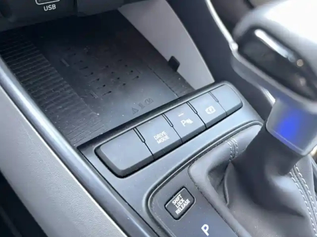 Hyundai Bayon 1.0 t-gdi 100 dct-7 — photo 30
