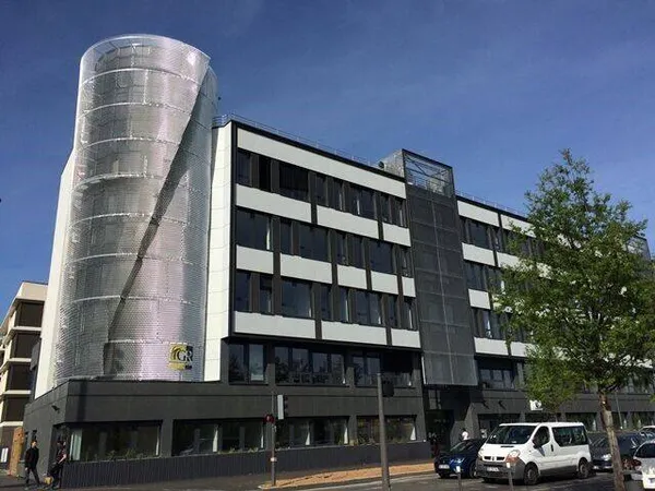 Bureaux 340 m²