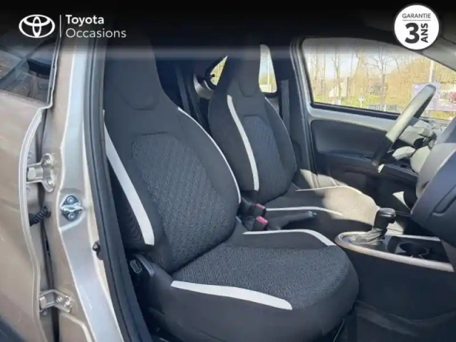Toyota Aygo X 1.0 vvt-i 72ch design s-cvt my24 — photo 21
