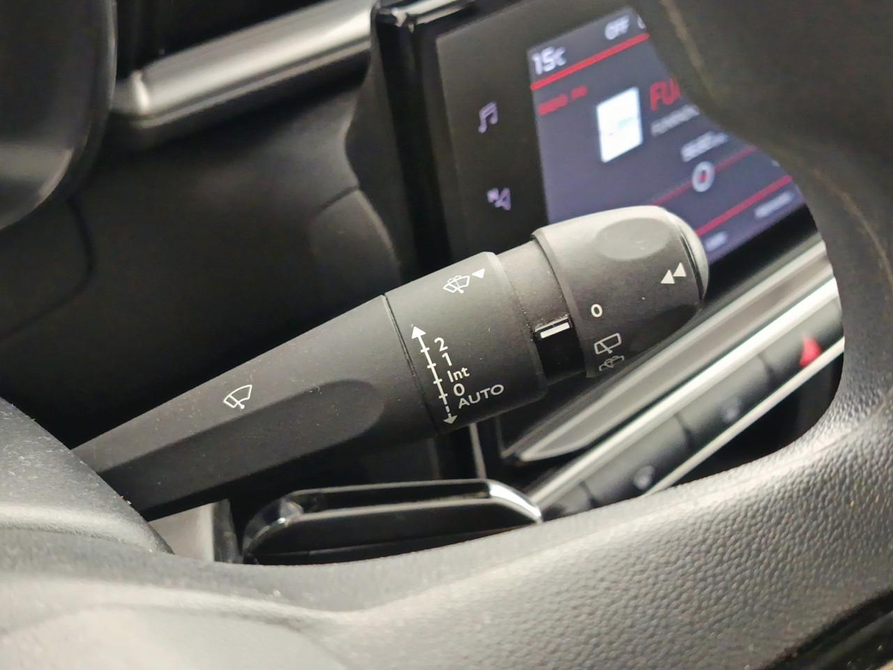 Citroën C3 puretech 83 ch bvm5 max — photo 23
