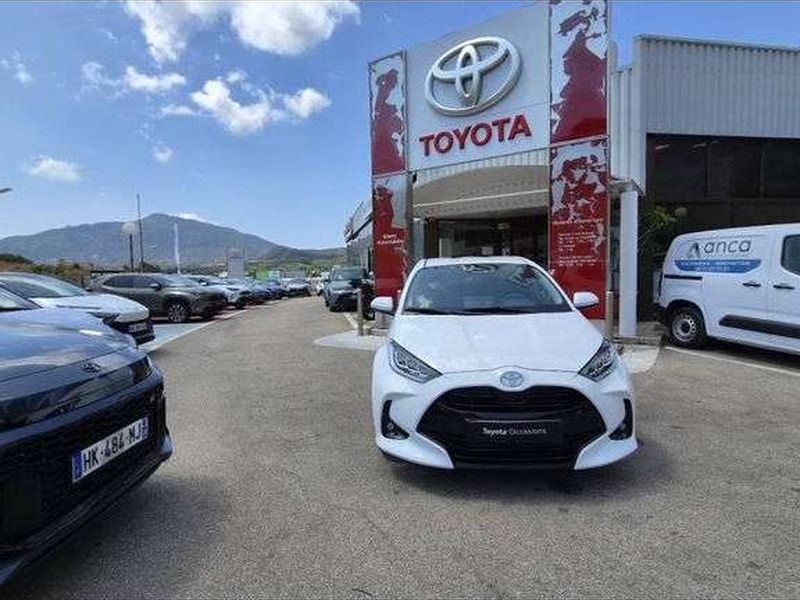 Toyota YARIS Toyota Yaris 116h Design 5p MY26 — photo 1