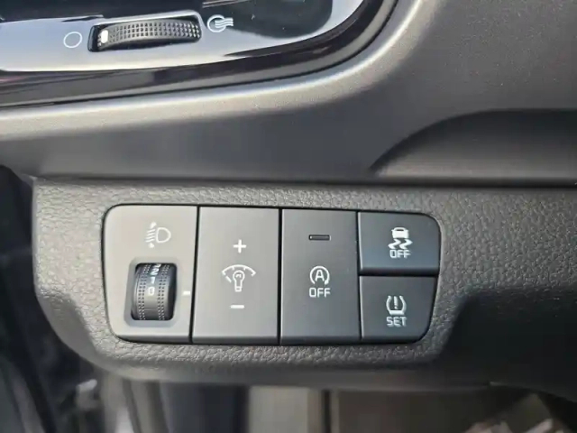Kia Stonic 1.0 t-gdi 100 ch dct7 — photo 130