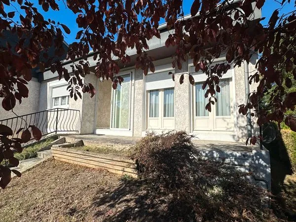Petite Maison environnement calme / BOURGES / La Foulonne