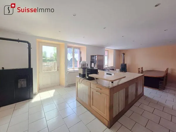 Maison Fontenelle-montby 5 pièce(s) 141 m2