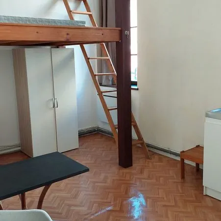 Lots de 4 logements étudiants à vendre Saint Leu
