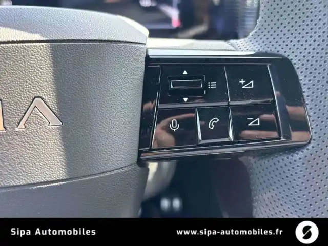 Lancia Ypsilon turbo 100ch bvm6 — photo 18