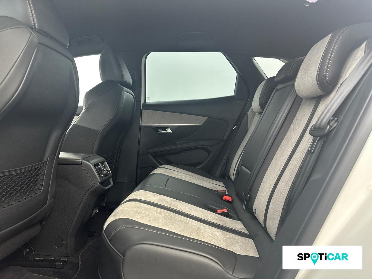 Peugeot 3008 gt hybrid 225 e-eat8 — photo 10