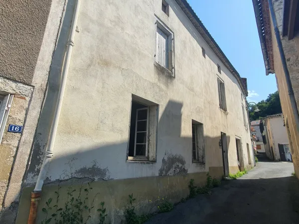Local 150 m²