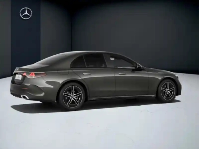 Mercedes Classe E 220 d amg line berlin — photo 19