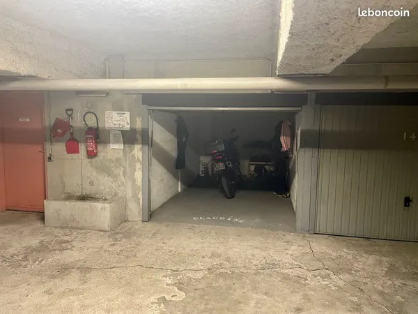Garage box chorus