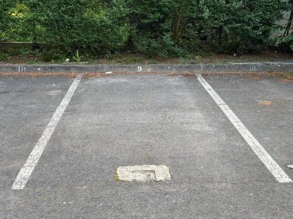 Parking 8 m²