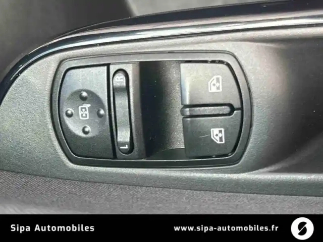 Opel Corsa 1.4 90 ch — photo 23