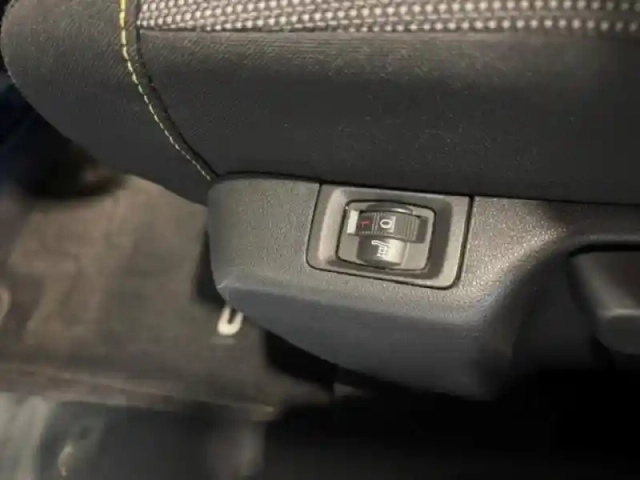 Citroën C3 1.2 82 feel / carplay sieges / chauffant / regulateur — photo 12