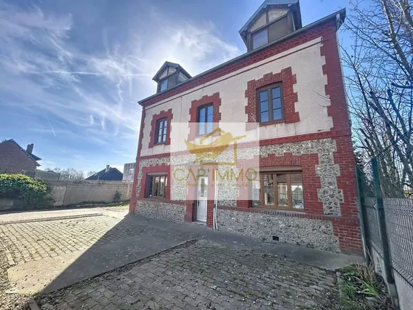 Maison 8 pièces 161 m²