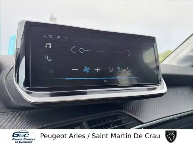 Peugeot 208 puretech 100 s&amp;s bvm6 — photo 17