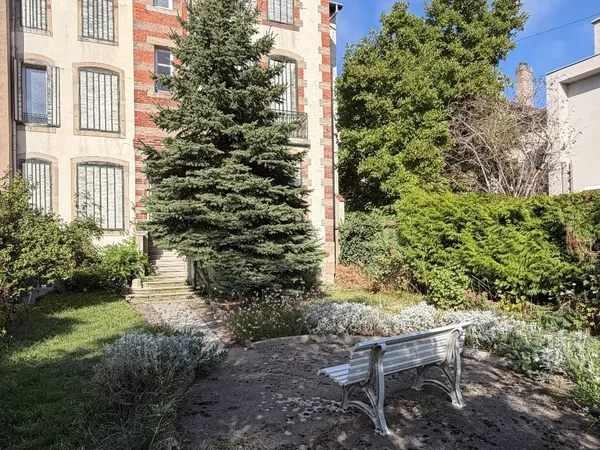 Maison 12 pièces