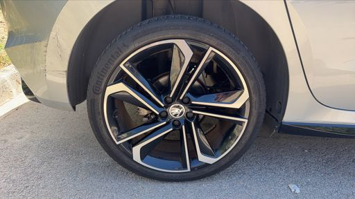 Skoda Fabia 1.5 TSI 150 DSG7 - Monte-Carlo – 2023 – 36207 km – Essence – Boîte Automatique — photo 30