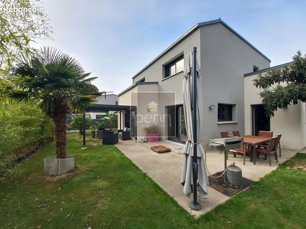 Maison 6 pièces 156 m²