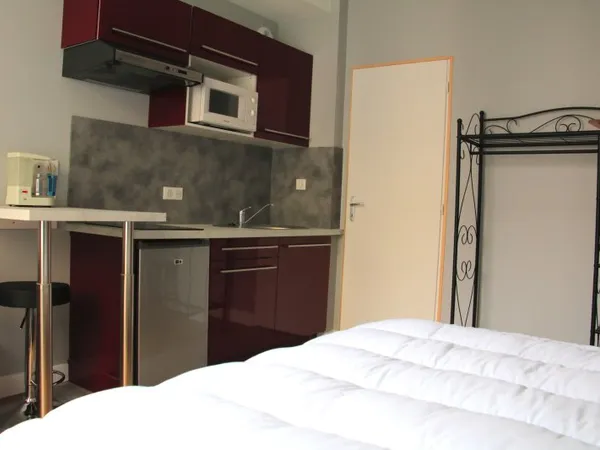 Loue Studio - 1 chambre, 19m², Vichy (03)
