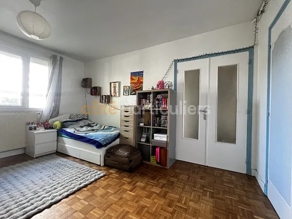 Deux pièces avec balcon