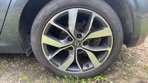 Renault Megane 1.2 TCe 130 - Intens – 2016 – 125969 km – Essence – Boîte Manuelle — photo 9