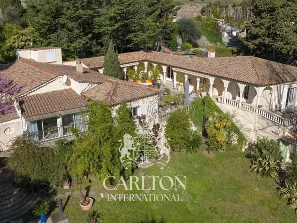Grasse - Villa de style Florentin