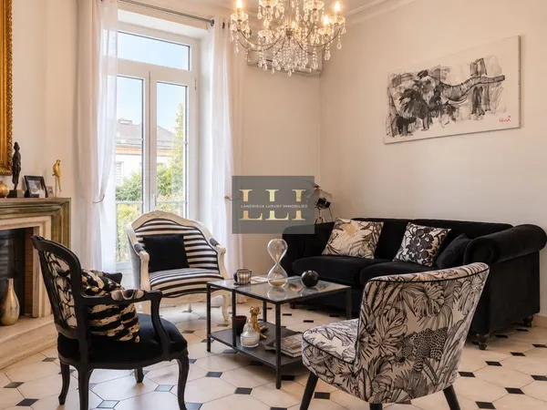 Propriété 12 pièces 480 m²
