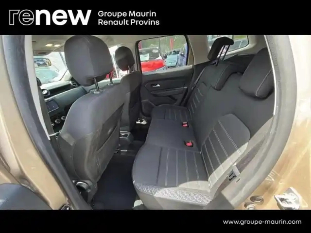 Dacia Duster 1.5 blue dci 115ch prestige 4x2 — photo 12