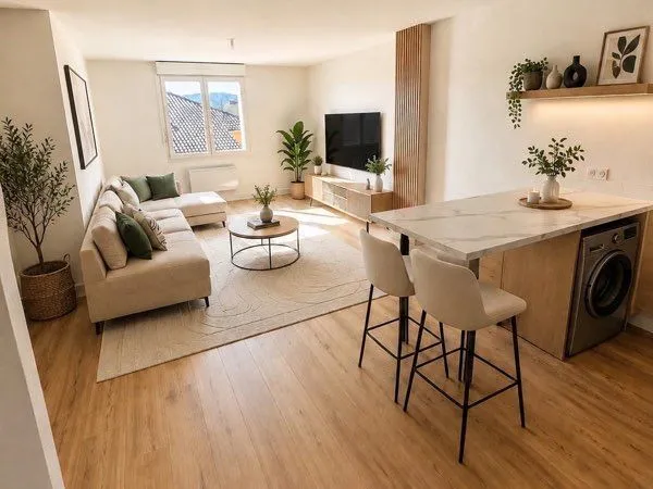 LES ABRETS EN DAUPHINÉ - T4 78 m² entièrement rénové - 3 chambres - Idéal investissement - 130 000