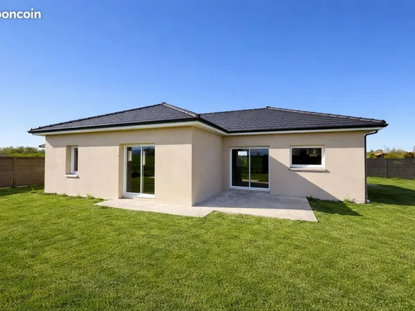 Maison neuve de plain-pied 108m² avec vue Pyrénées à Bernac-Debat