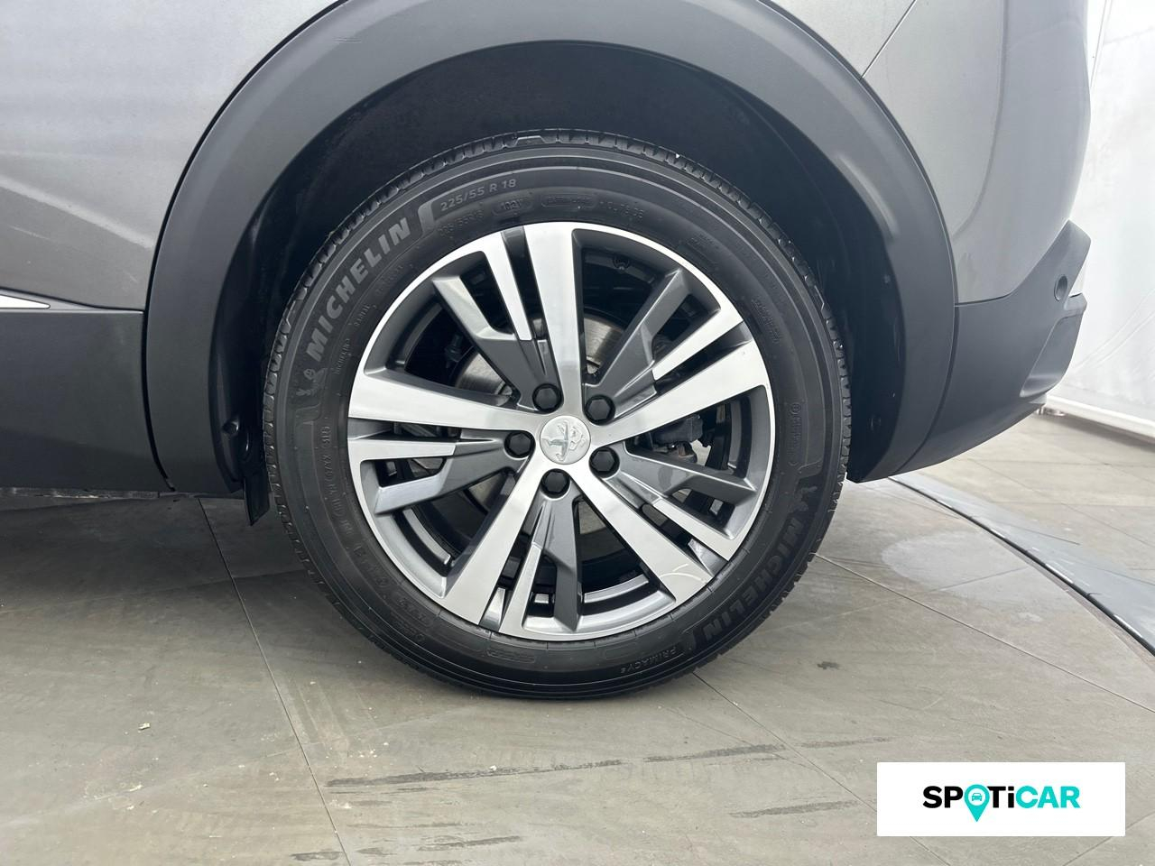Peugeot 3008 hybrid 225ch roadtrip e-eat8 — photo 11