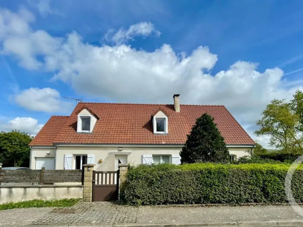 Maison 6 pièces 145 m²