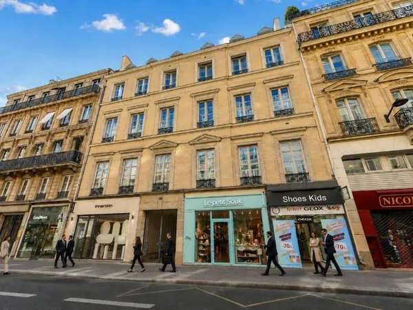 Bureaux 261 m²