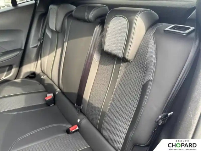 Peugeot 2008 puretech 130 s&amp;s eat8 — photo 19