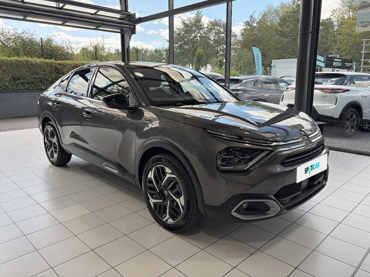 Citroën C4 X puretech 130 s&s eat8 shine — photo 3