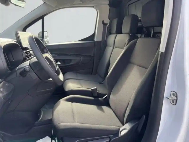 Opel Combo cargo m 650 kg bluehdi 100 s&amp;s bvm6 — photo 11