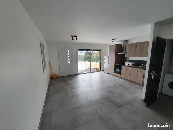 Appartement Location Habère-Poche 2p 50m² 750€