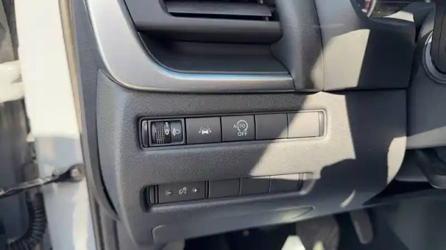 Nissan Qashqai mild hybrid 158 ch xtronic — photo 21