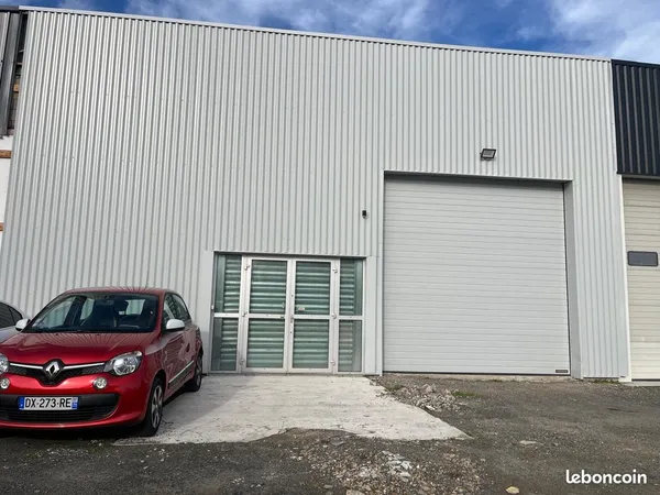 Bâtiment d'activité ou stockage