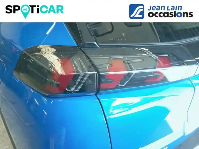 Peugeot 2008 puretech 130 s&amp;s eat8 — photo 17