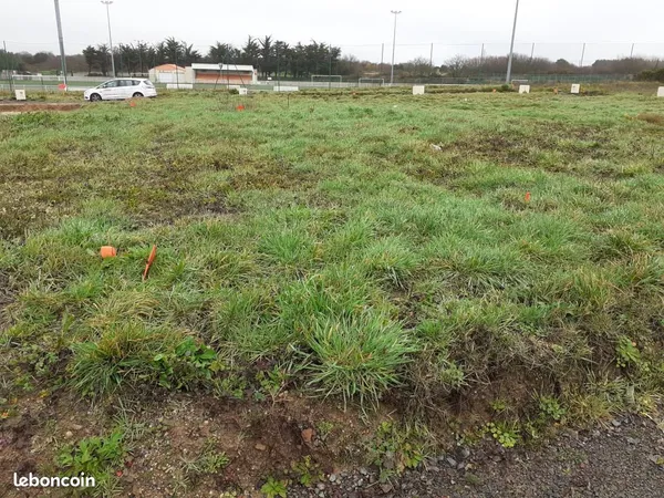 Terrain 247 m² Saint Gilles Croix De Vie