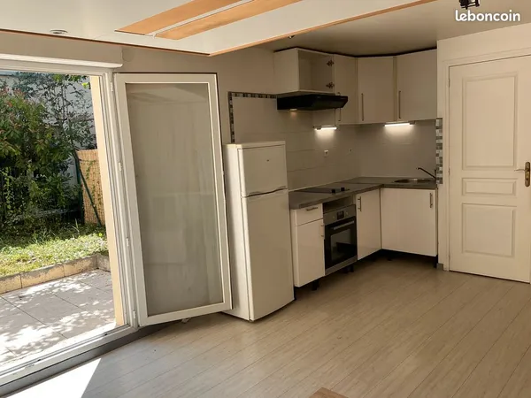 Studio avec jardin privatif - L'Haÿ-les-Roses (94)