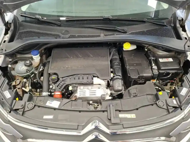 Citroën C3 puretech 110 ch bvm6 — photo 13